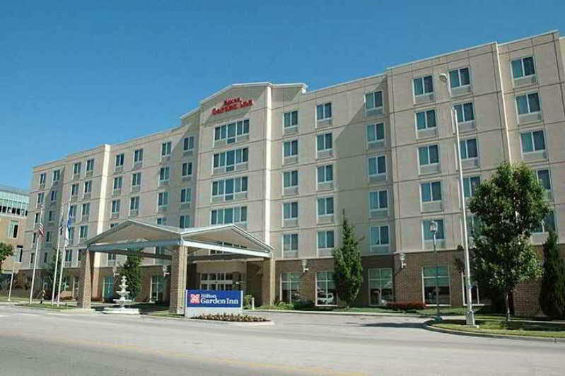 Hilton Garden Inn Kansas City/Kansas Exterior photo